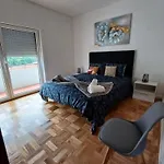 House Apartamento *