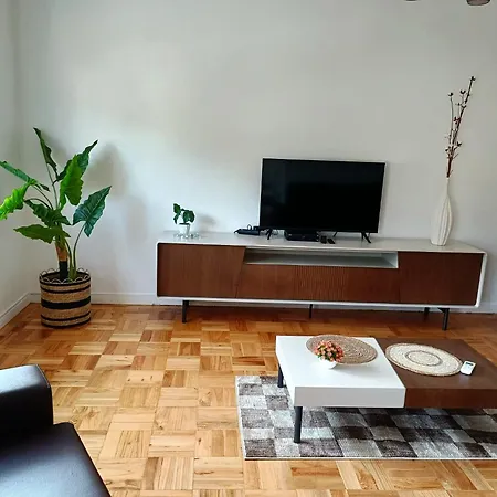 Apartament House